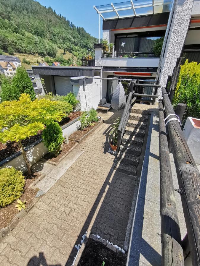 Terrassenwohnung Mit Toller Aussicht & Zentrumsnah Hornberg Esterno foto