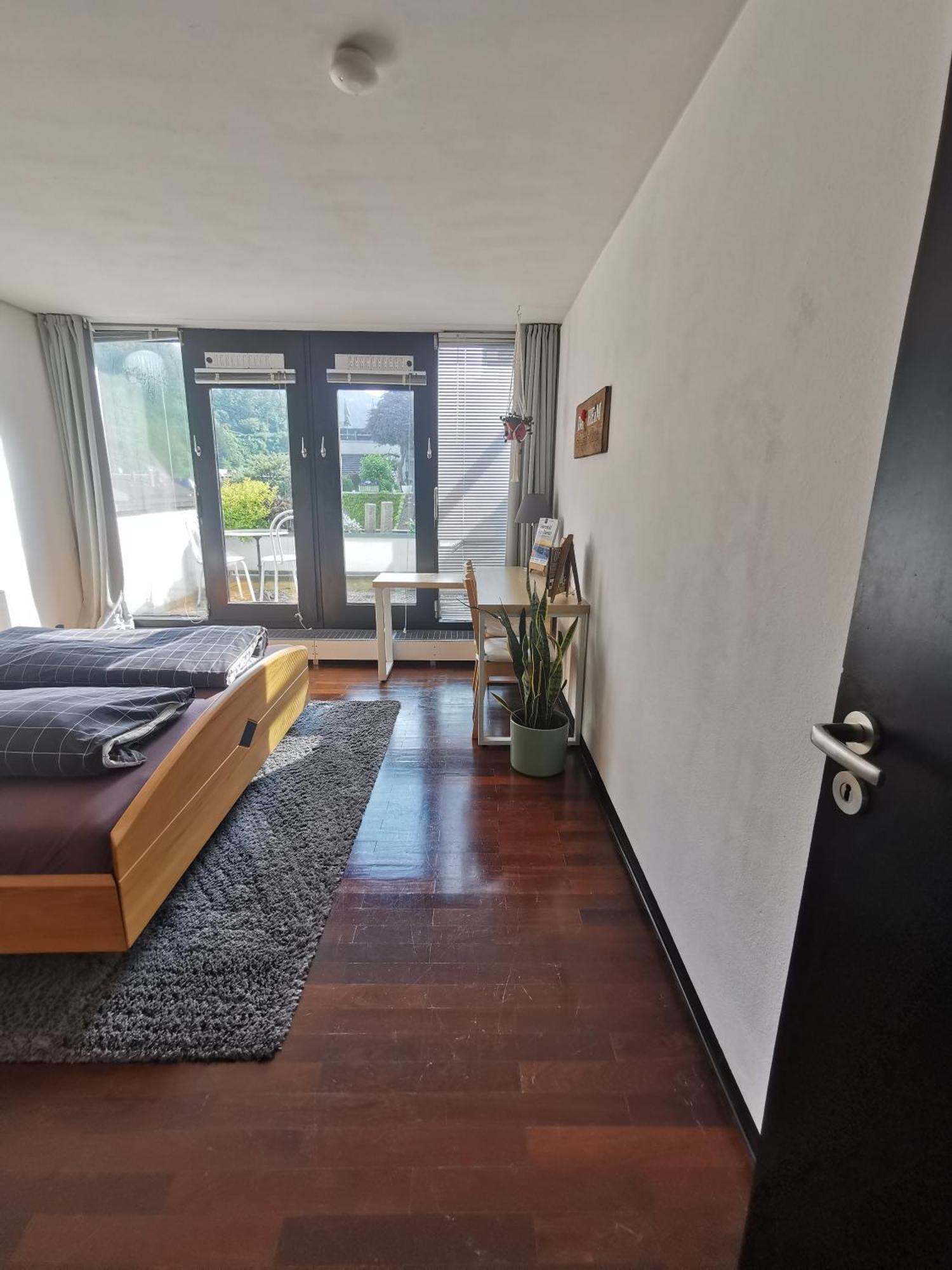 Terrassenwohnung Mit Toller Aussicht & Zentrumsnah Hornberg Esterno foto
